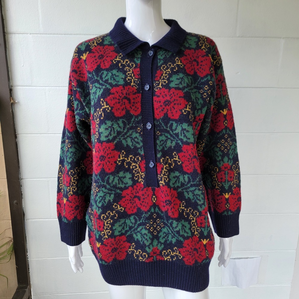 Vintage 80s Carol Horn Knitware Sweater Navy-Blue Red Floral Size S Wool Retro